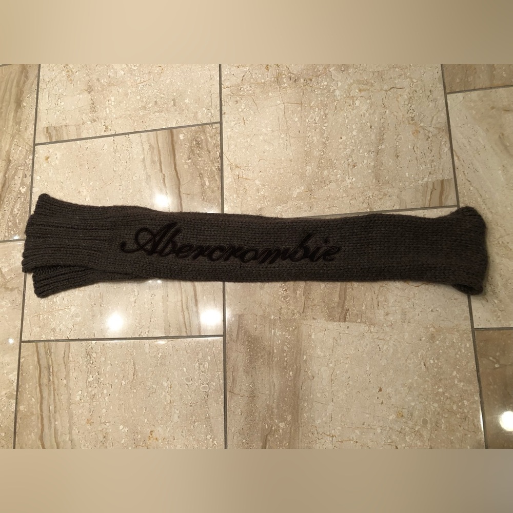 Y2K RARE vintage Abercrombie & Fitch embroidered logo wool angora blend scarf